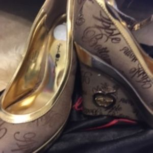 Apple Bottom heel